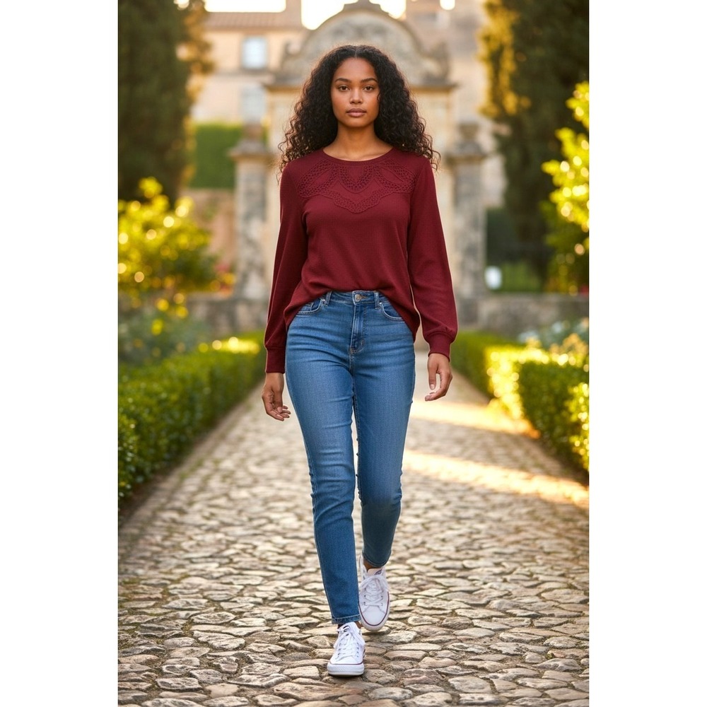 (F-155) LOGO Lavish Womens Size S Burgundy Waffle Knit Lace Yoke Long Sleeve Top